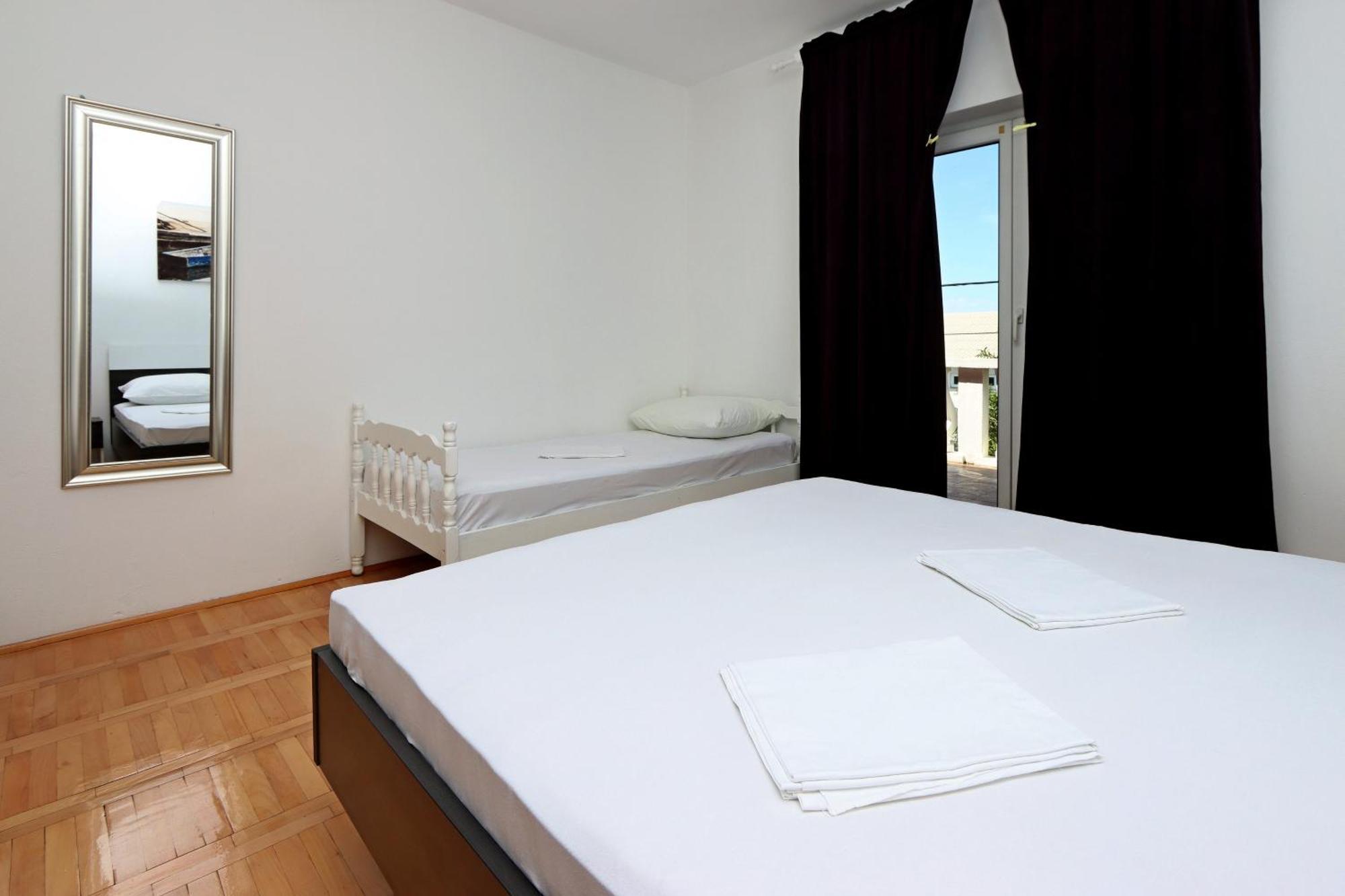 Apartments With A Parking Space Senj - 5571 Room photo