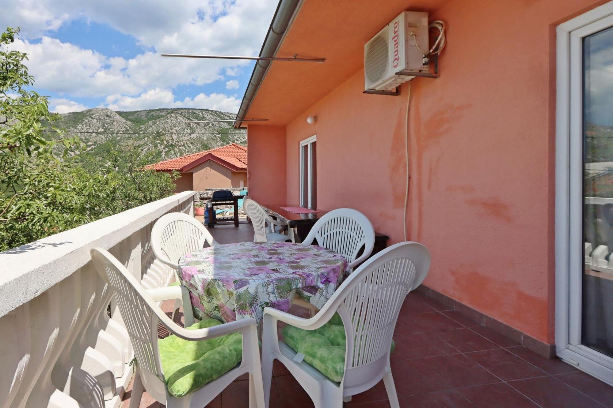 Apartments With A Parking Space Senj - 5571 Exterior photo